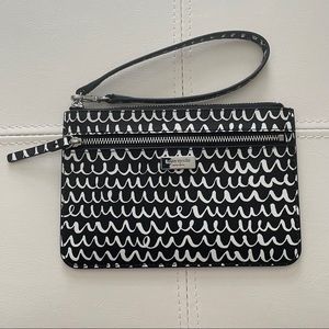 Kate Spade Pop Scallop Tinie Wristlet